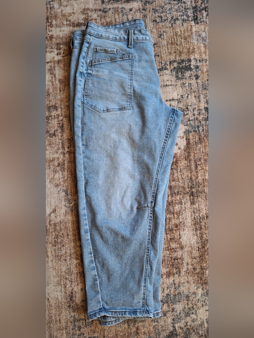 Maurices High Rise Barrel Jeans. Like New. Sz 16W - Picture 4 of 5